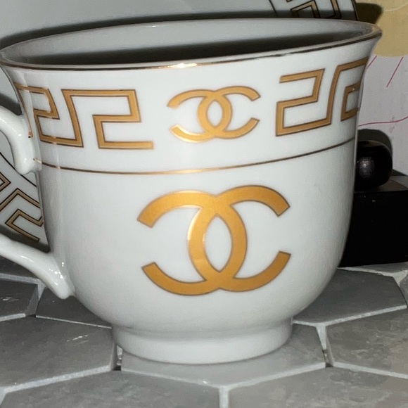 Chanel Embroidered Tea Cup And Saucer ☕️ - Picture 7 of 15
